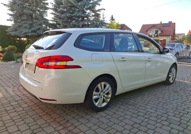 PEUGEOT 308 1.5 BlueHDi Active Pack Business S&S