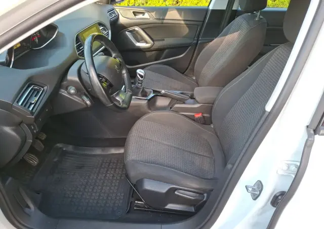 PEUGEOT 308 1.5 BlueHDi Active Pack Business S&S