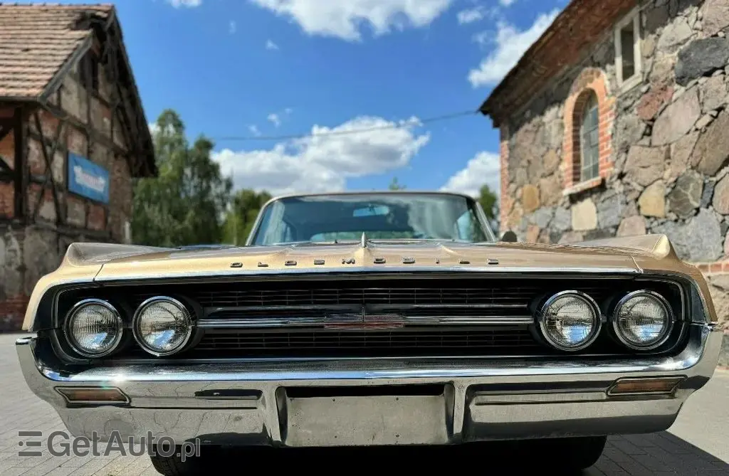 OLDSMOBILE Inny 