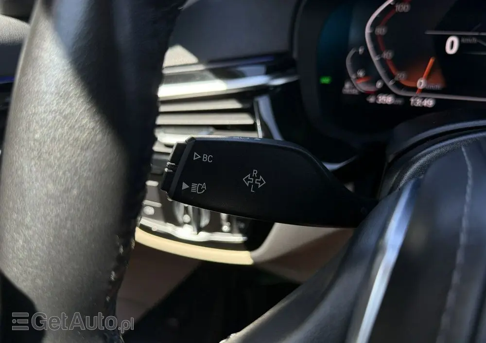 BMW Seria 5 518d mHEV Business Edition