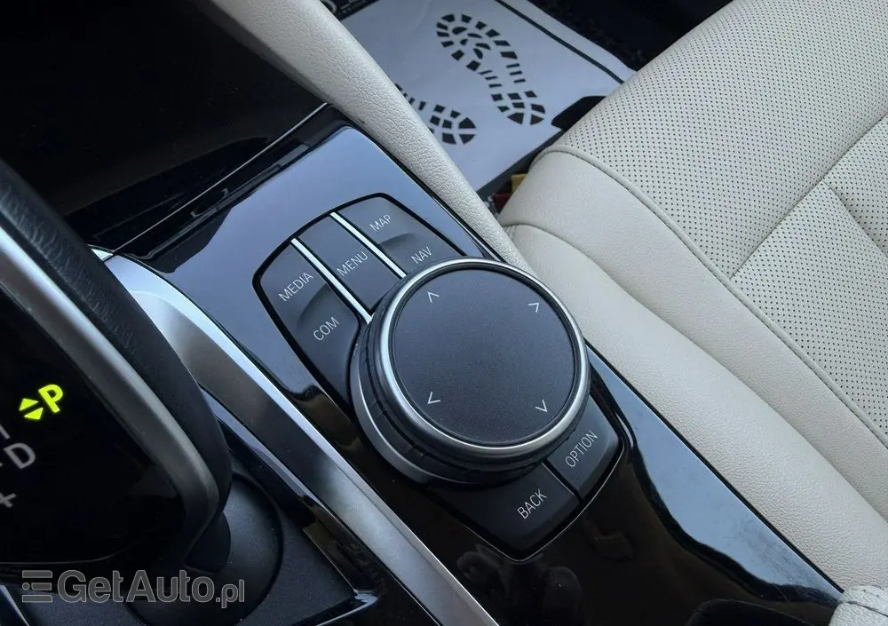 BMW Seria 5 518d mHEV Business Edition