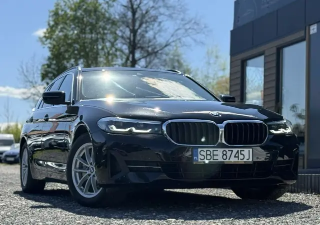 BMW Seria 5 518d mHEV Business Edition