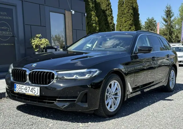 BMW Seria 5 518d mHEV Business Edition
