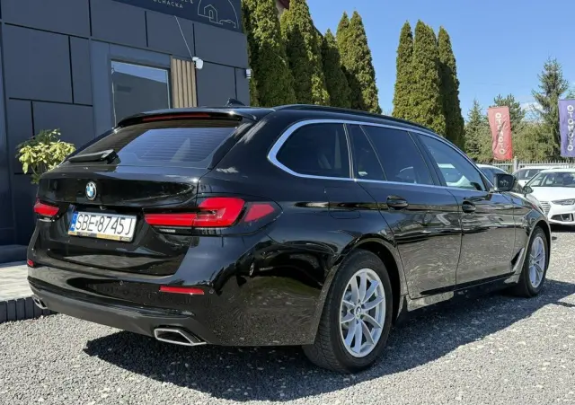 BMW Seria 5 518d mHEV Business Edition
