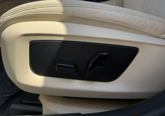 BMW Seria 5 518d mHEV Business Edition
