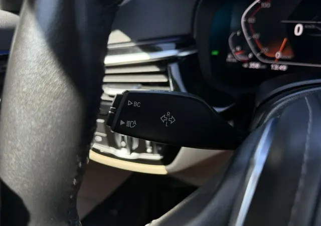 BMW Seria 5 518d mHEV Business Edition