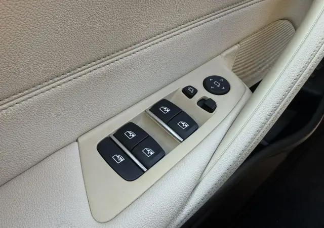 BMW Seria 5 518d mHEV Business Edition