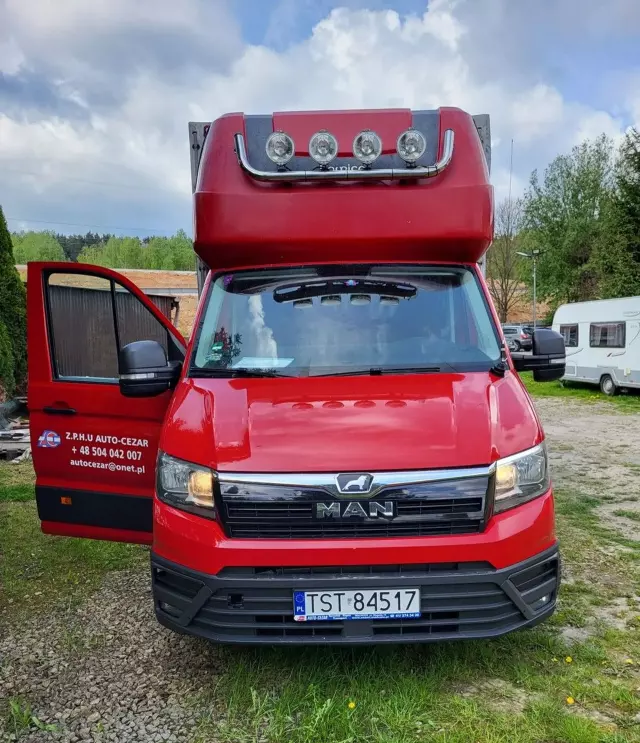 VOLKSWAGEN Crafter 