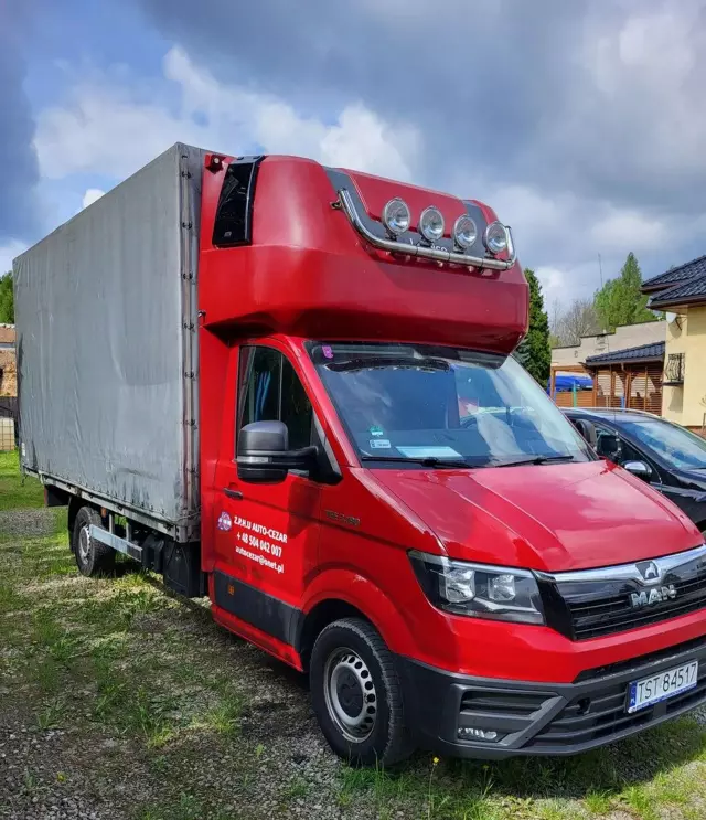 VOLKSWAGEN Crafter 