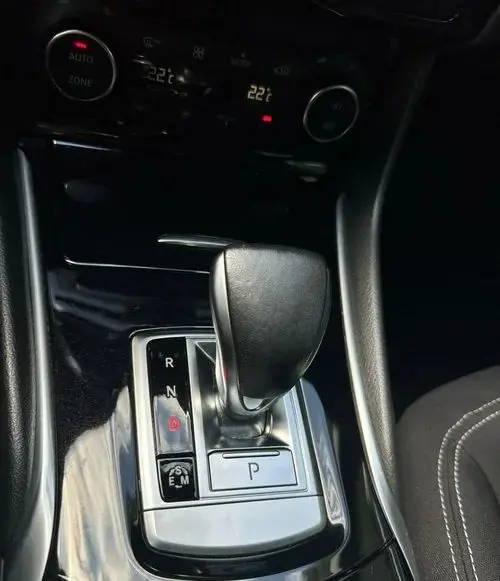 INFINITI Q30 