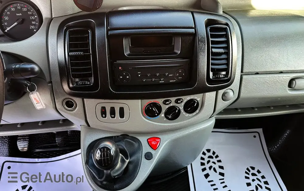 RENAULT Trafic II L2H1 