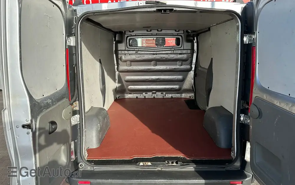 RENAULT Trafic II L2H1 