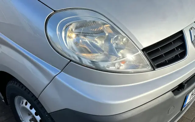 RENAULT Trafic II L2H1 