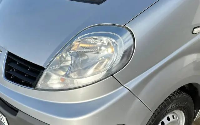 RENAULT Trafic II L2H1 