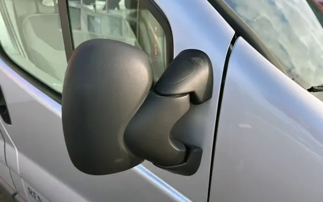 RENAULT Trafic II L2H1 