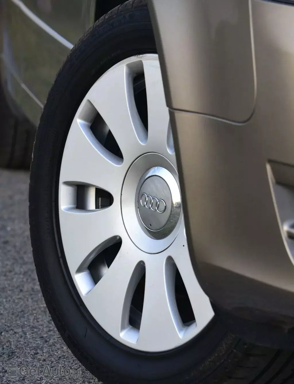 AUDI A4 