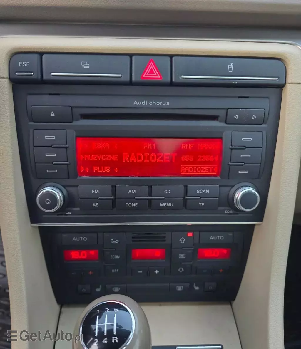 AUDI A4 