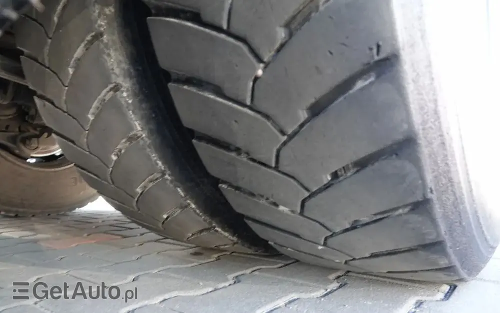 RENAULT C 430 / 8x4 / SKRZYNIOWY 7 M + HDS PALFINGER 33002 -wysów: 14,5 M / UDŹWIG 9800 KG / STEROWANIE RADIOWE / ROTATOR / EURO 6 