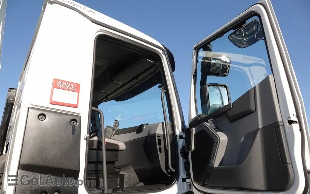 RENAULT C 430 / 8x4 / SKRZYNIOWY 7 M + HDS PALFINGER 33002 -wysów: 14,5 M / UDŹWIG 9800 KG / STEROWANIE RADIOWE / ROTATOR / EURO 6 