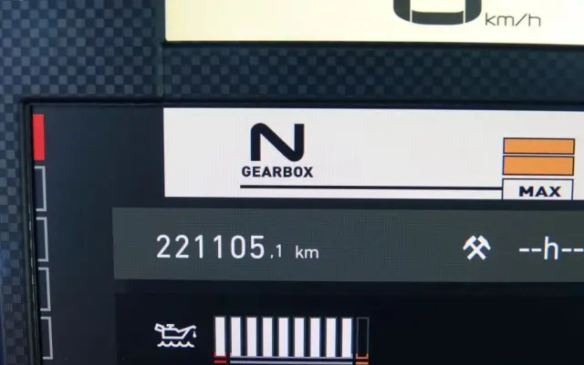 RENAULT C 430 / 8x4 / SKRZYNIOWY 7 M + HDS PALFINGER 33002 -wysów: 14,5 M / UDŹWIG 9800 KG / STEROWANIE RADIOWE / ROTATOR / EURO 6 