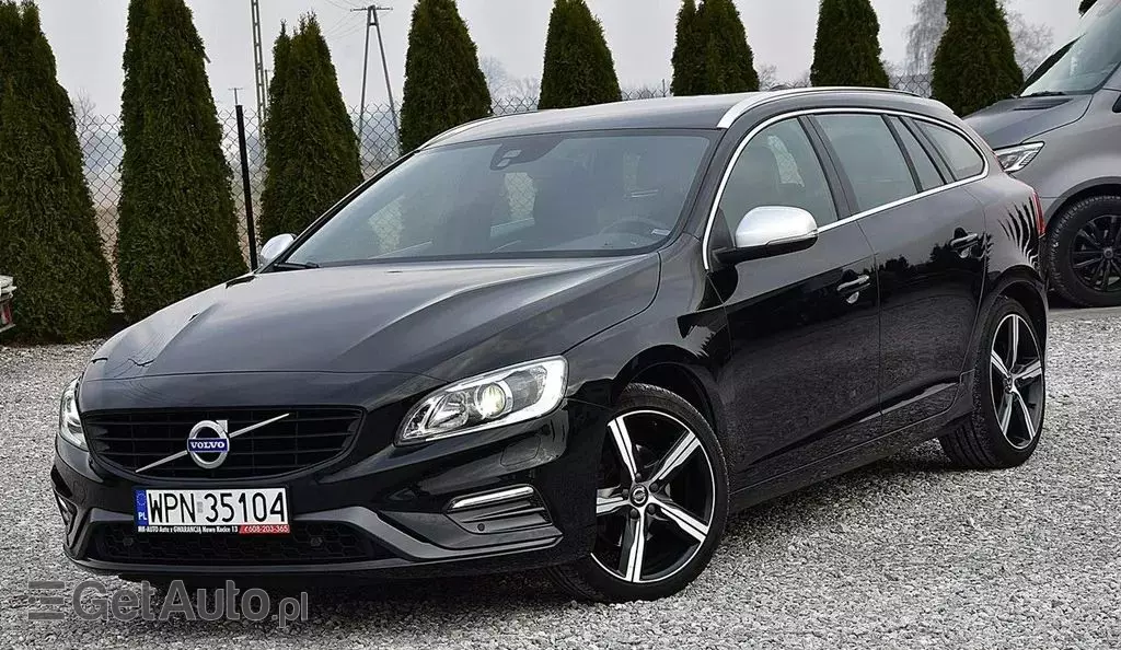 VOLVO V60 