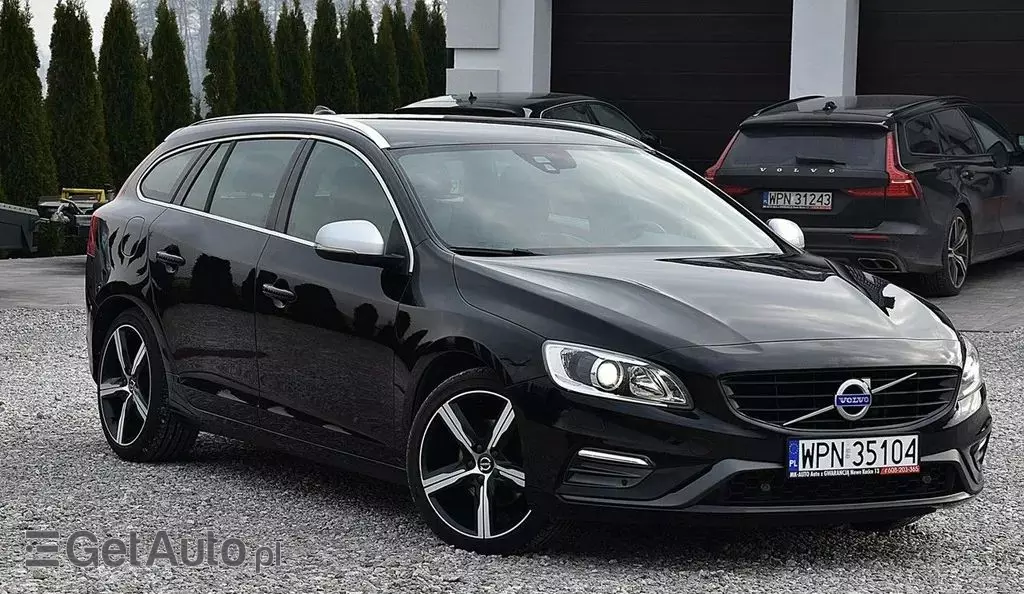 VOLVO V60 
