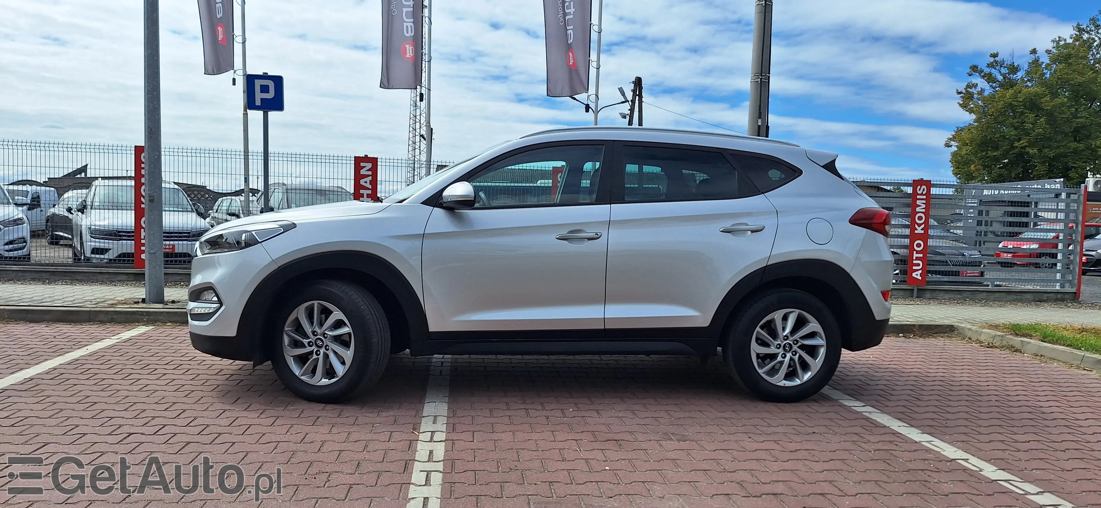 HYUNDAI Tucson 