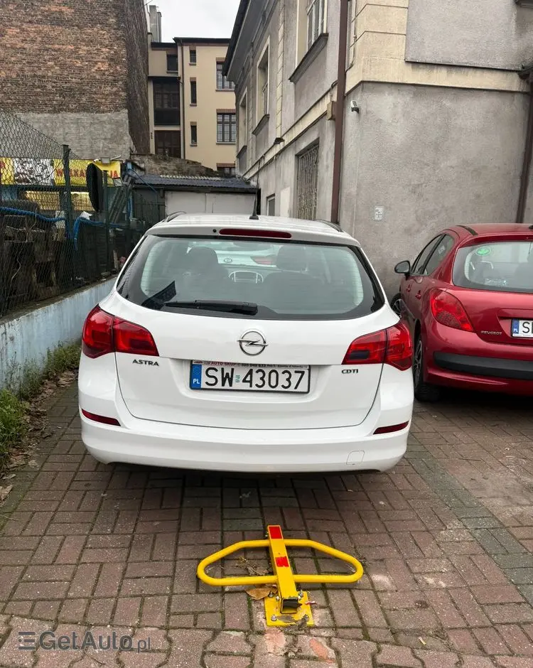 OPEL Astra 1.7 CDTI DPF (119g) Edition