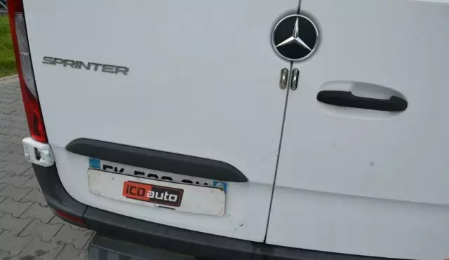 MERCEDES-BENZ Sprinter 
