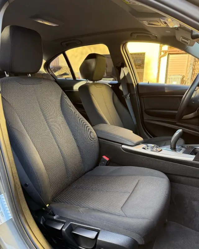 BMW Seria 3 320d Efficient Dynamics