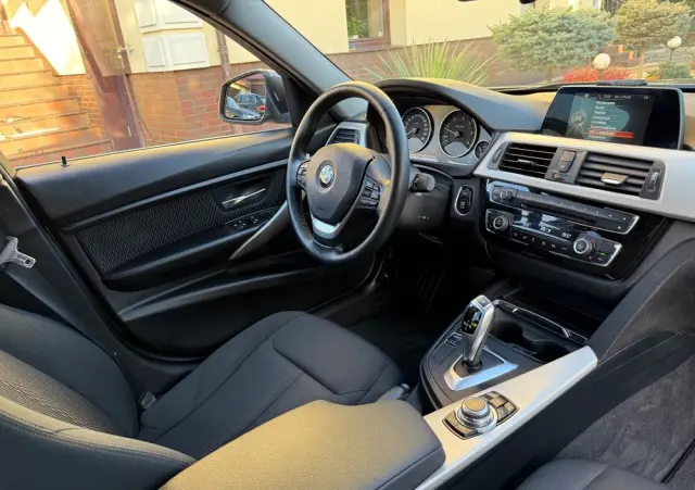BMW Seria 3 320d Efficient Dynamics