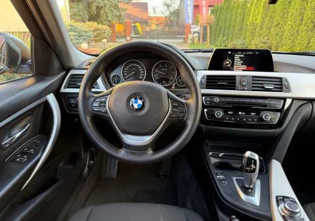 BMW Seria 3 320d Efficient Dynamics
