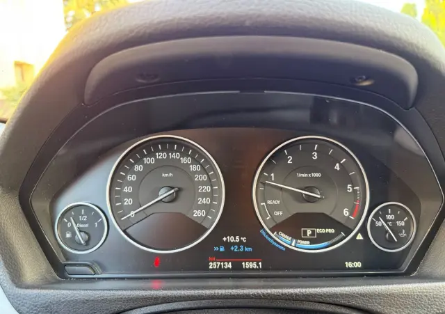 BMW Seria 3 320d Efficient Dynamics
