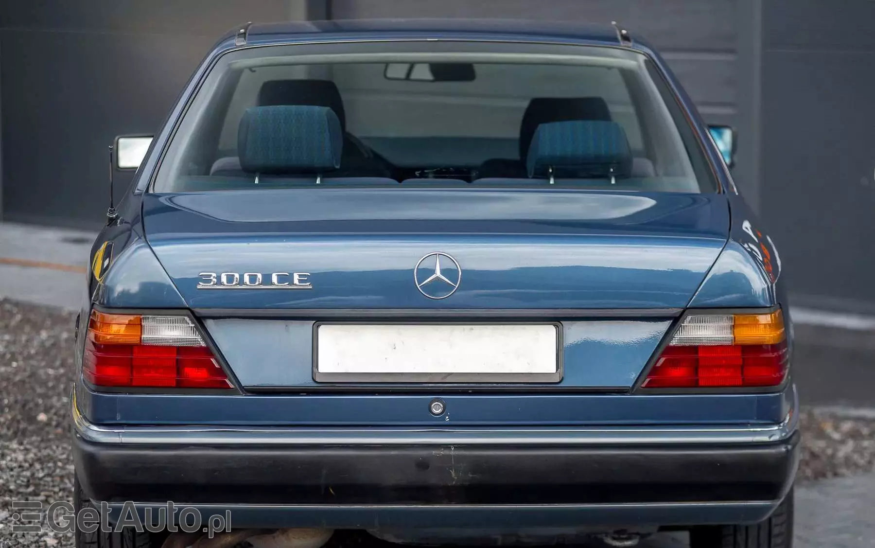 MERCEDES-BENZ W 124 