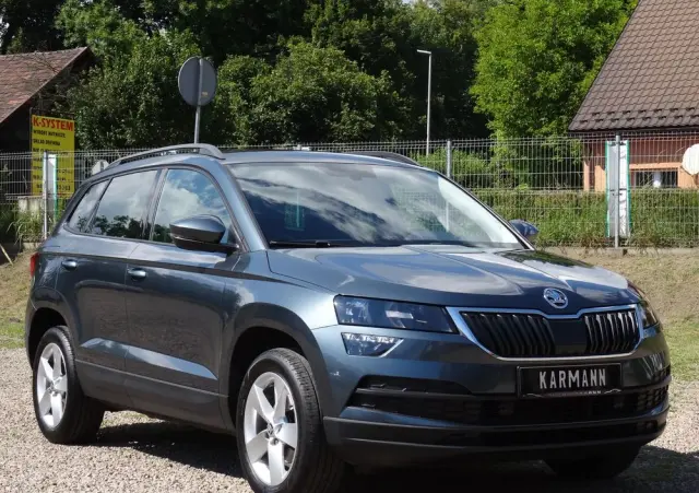 SKODA Karoq 1.5 TSI Ambition