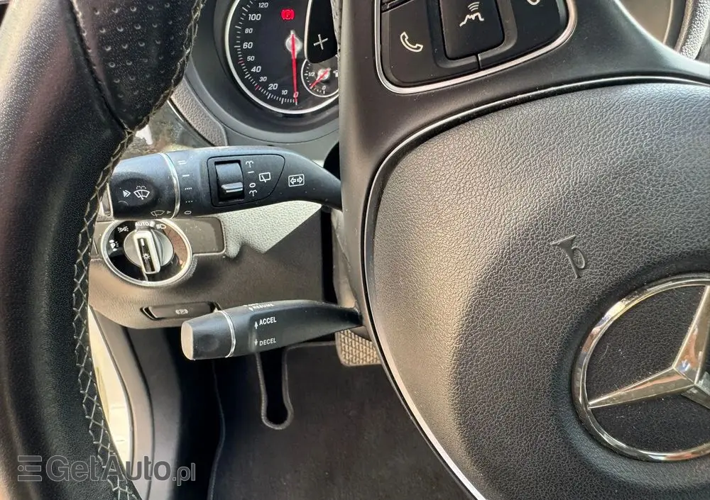 MERCEDES-BENZ Klasa B 250 4Matic 7G-DCT UrbanStyle Edition