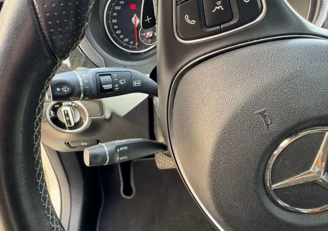 MERCEDES-BENZ Klasa B 250 4Matic 7G-DCT UrbanStyle Edition