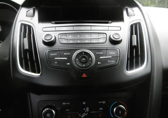 FORD Focus 1.0 EcoBoost Edition