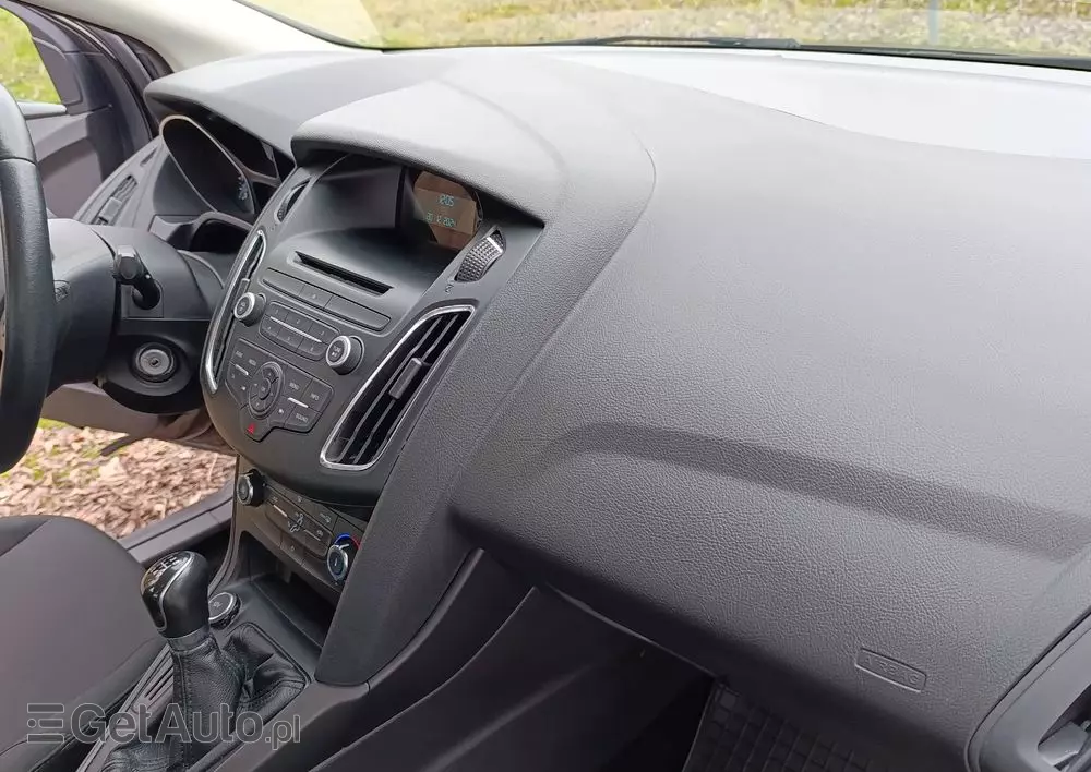 FORD Focus 1.6 Trend