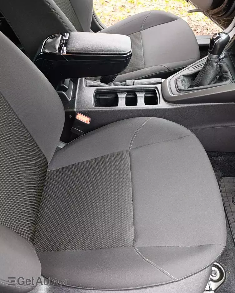 FORD Focus 1.6 Trend