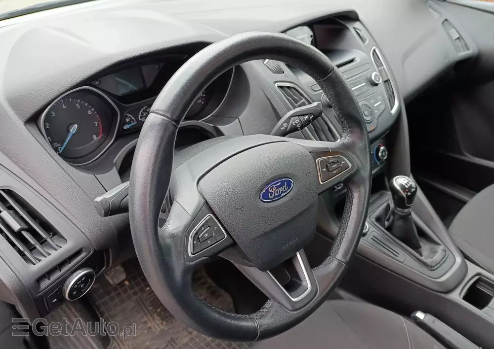 FORD Focus 1.6 Trend