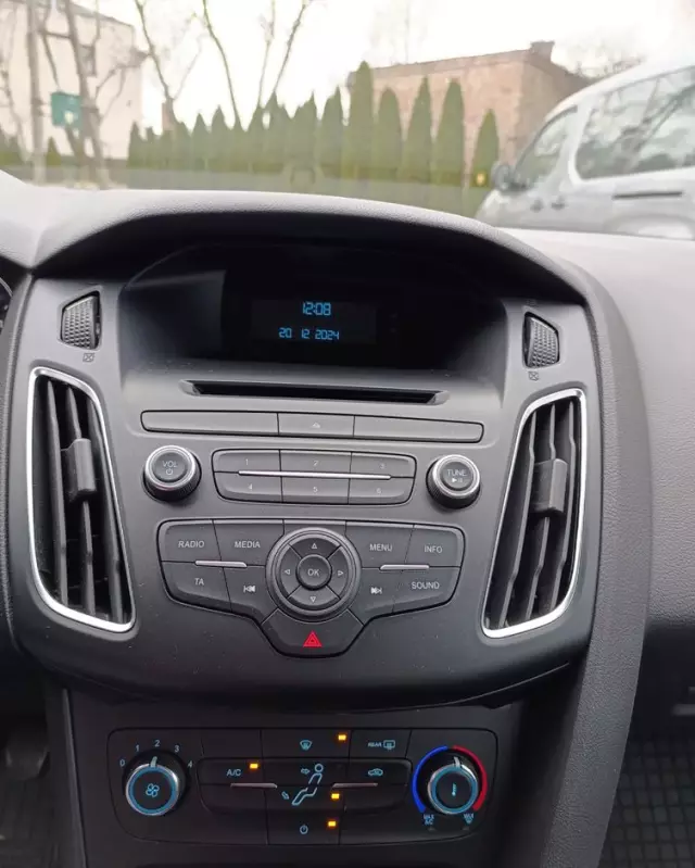 FORD Focus 1.6 Trend