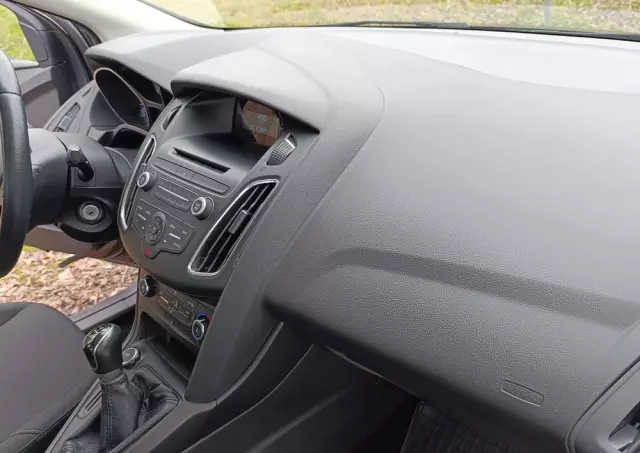 FORD Focus 1.6 Trend