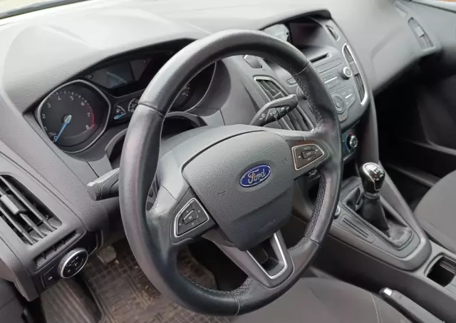 FORD Focus 1.6 Trend