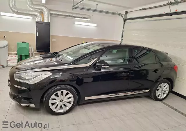 CITROËN DS5 BlueHDi 120 Business Class