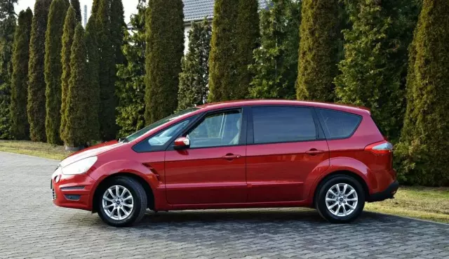 FORD S-MAX 