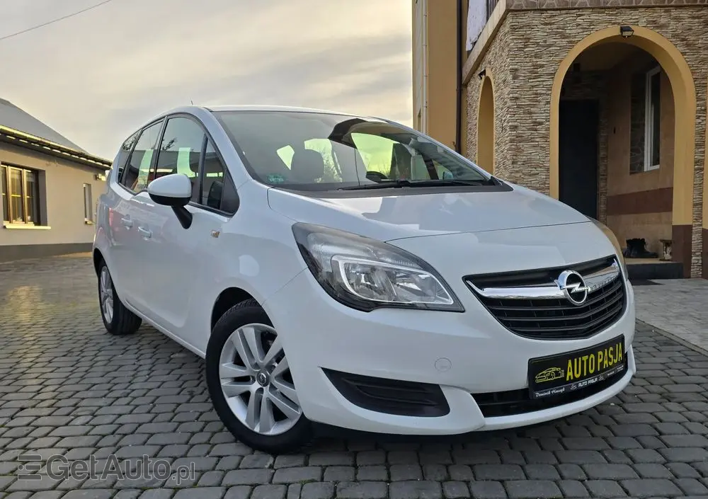 OPEL Meriva 1.4 T Cosmo