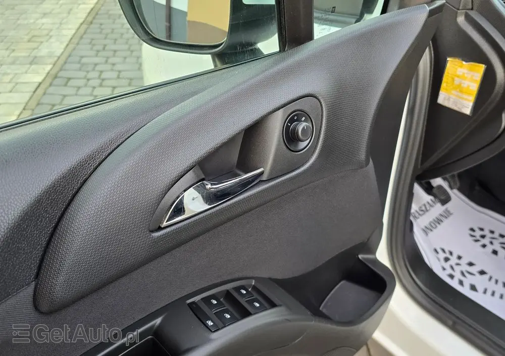 OPEL Meriva 1.4 T Cosmo