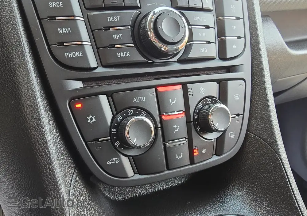 OPEL Meriva 1.4 T Cosmo