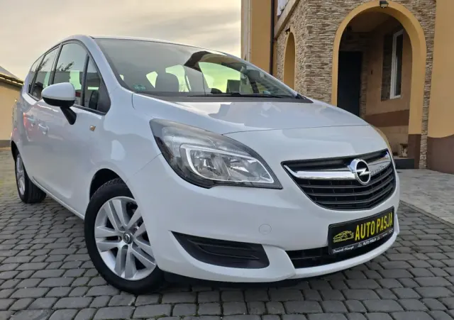 OPEL Meriva 1.4 T Cosmo